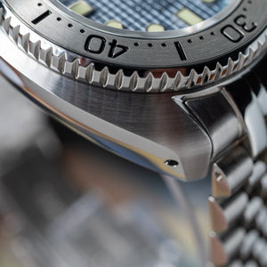 Proxima Turtle Tapisserie Dial Highbeat