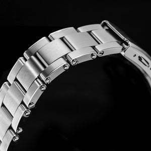 Thorn Steel Retro Diver